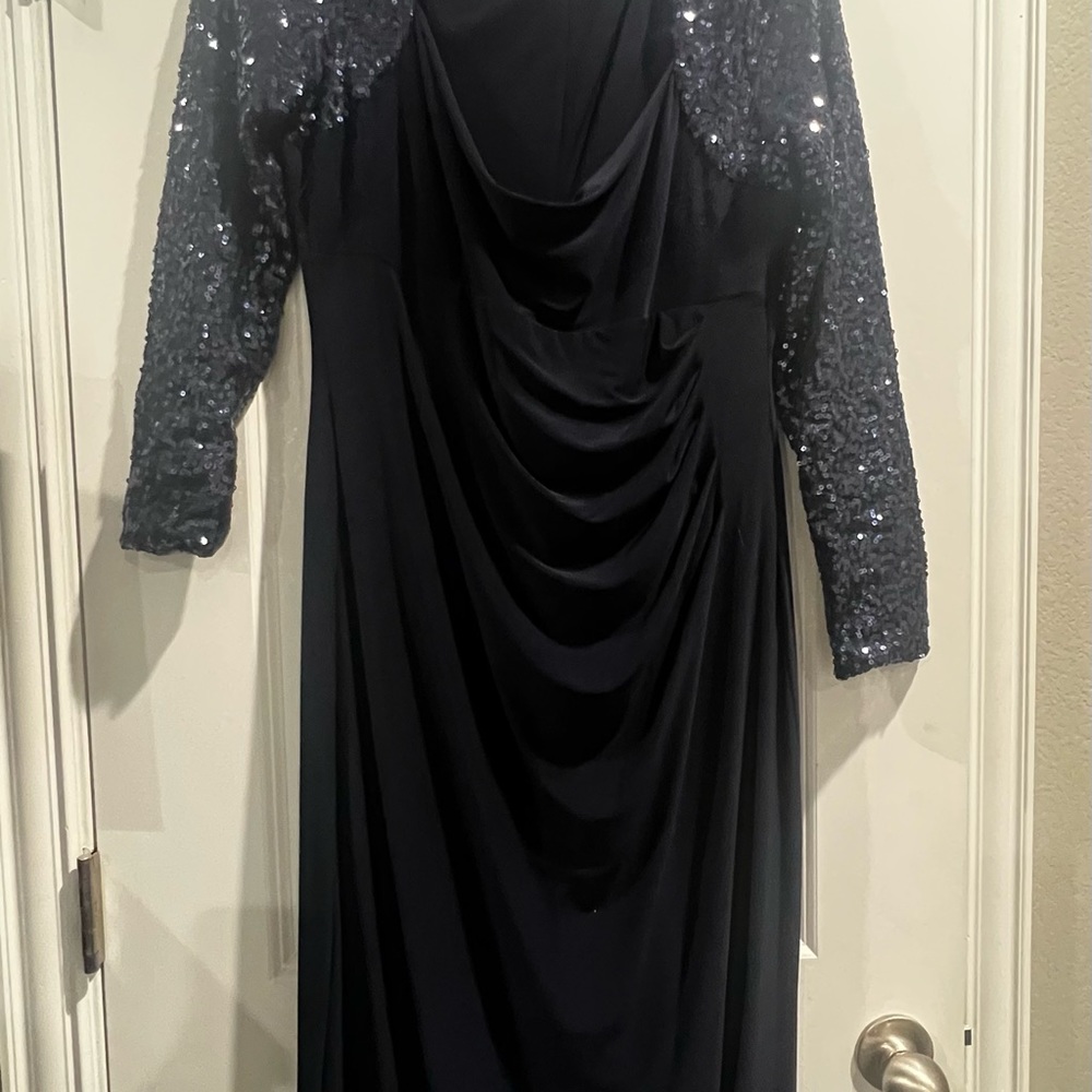 Lauren Ralph Lauren gown size 14